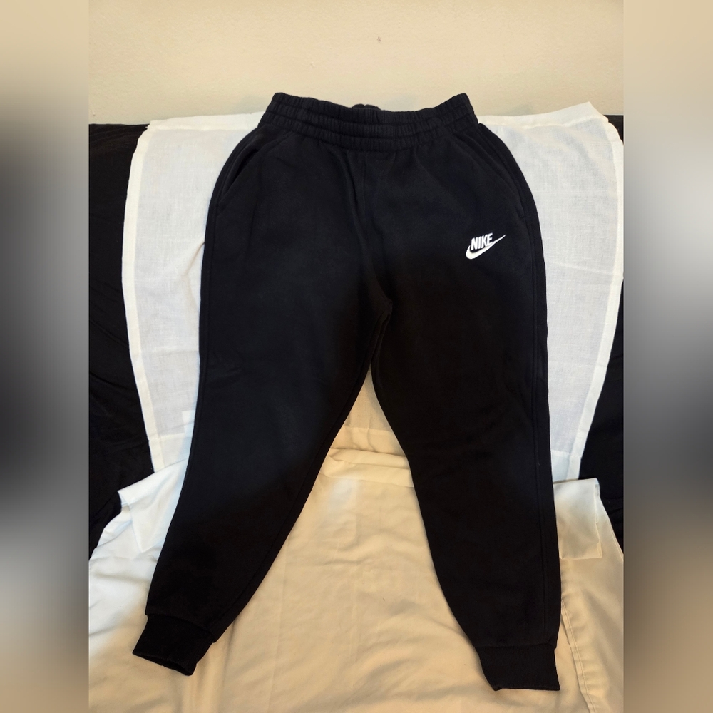 Nike Sportswear Club Fleece Big Kids' Joggers Black